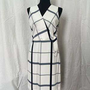 Gorgeous dress- well made with perfect details!